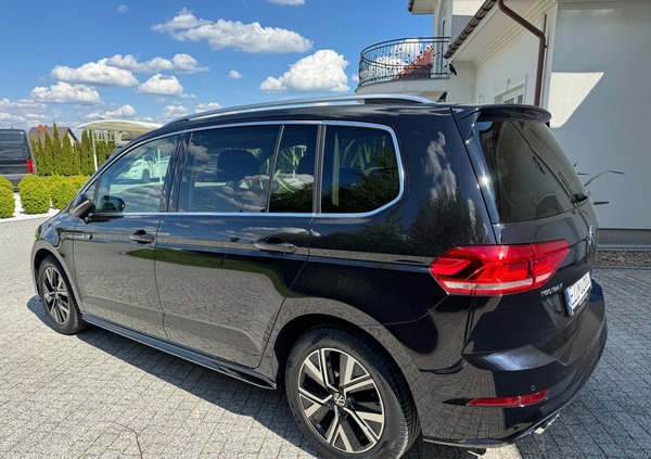 Volkswagen Touran cena 119000 przebieg: 48688, rok produkcji 2020 z Szadek małe 781